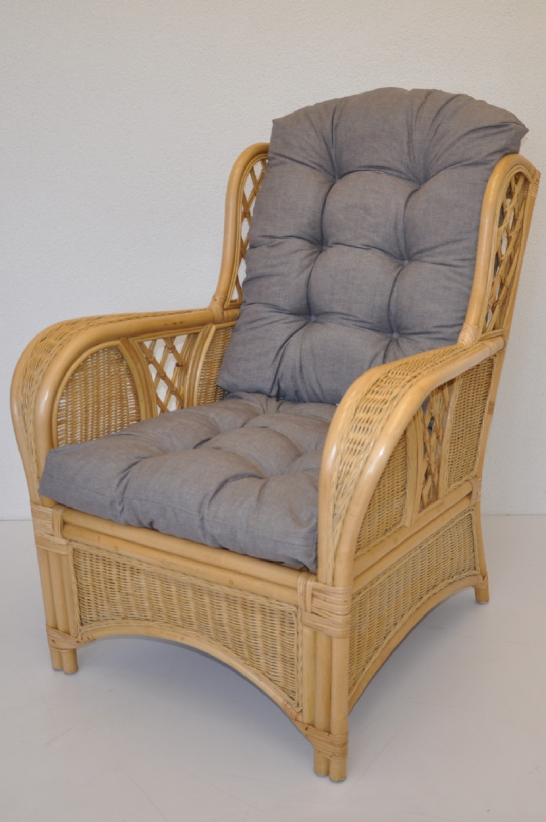 Rattanstuhl Rattansessel, Rattan Ohrensessel Oliver Fb. honig