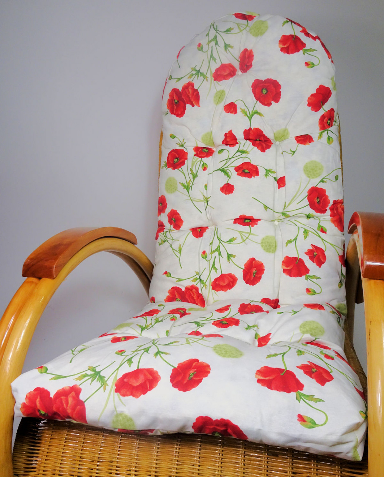 Rattani Auflage/Polster für Schaukelstuhl, Liegestuhl, Ersatzpolster Gr. 130 x 50 x 12 cm Stoff Red Flower - Made in EU