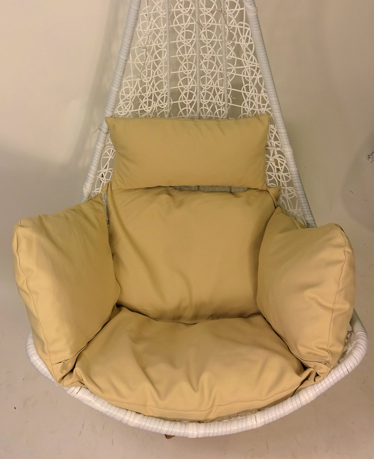 Polster , Kissen für Rattan Hängeschaukel Fb. beige