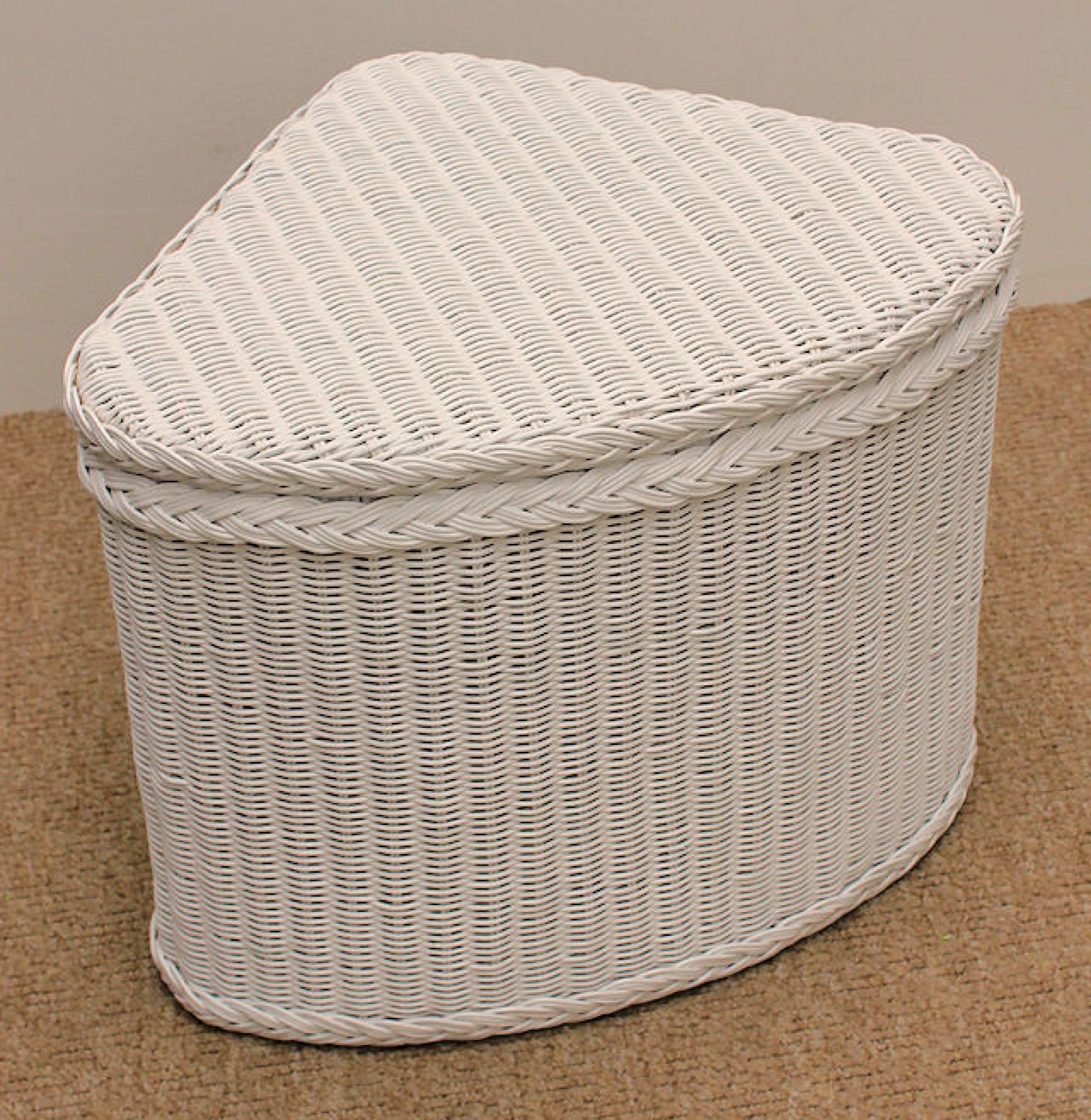 Rattani.de - Rattan Wäschekorb / Wäschetruhe "Ecke" weiß lackiert