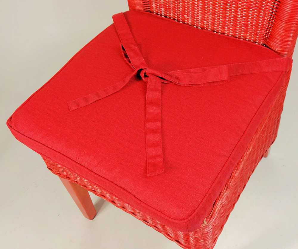 Stuhlkissen , Sitzkissen Bonia Plus mit Schleife 42 x 42 cm Fb. rot