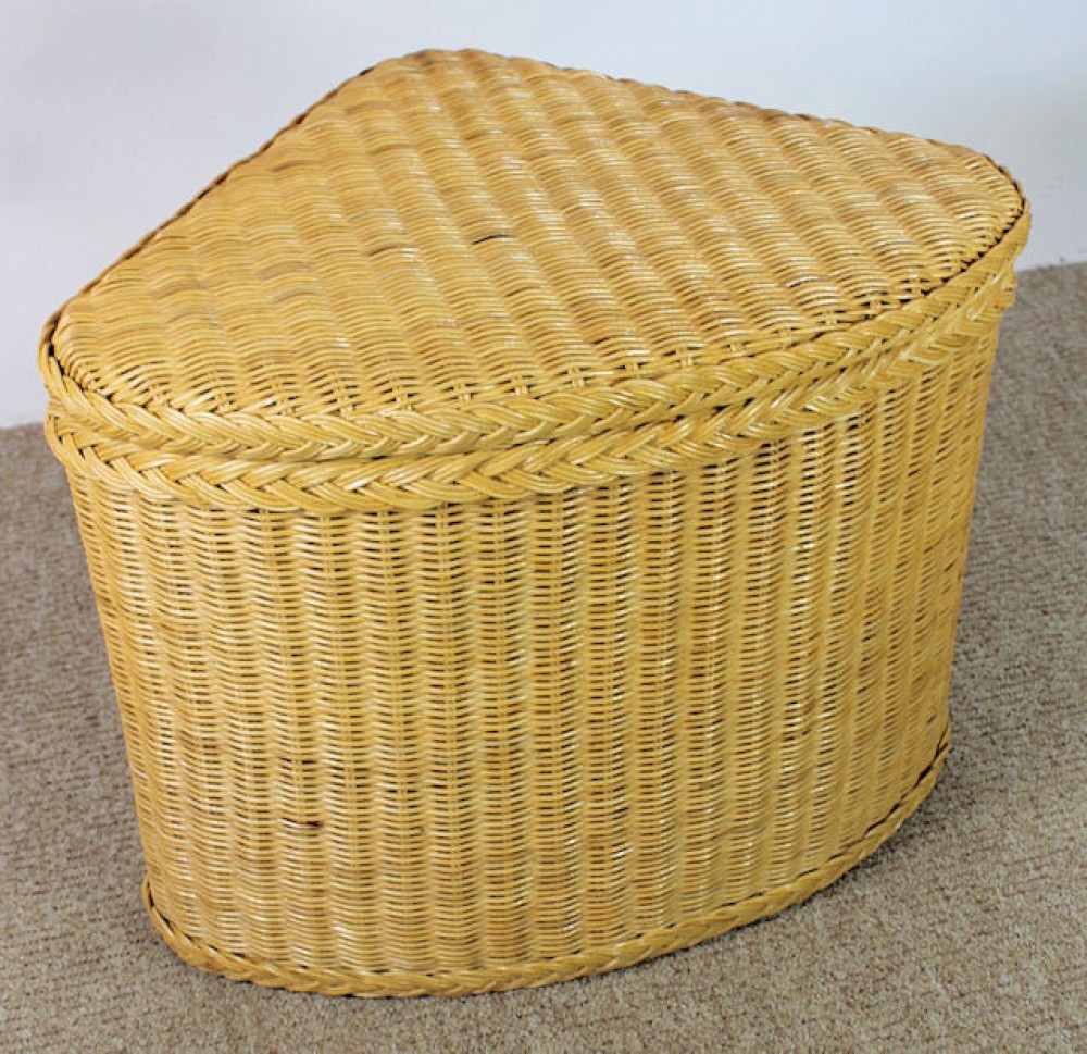 Rattani.de - Rattantruhen / Wäschekörbe