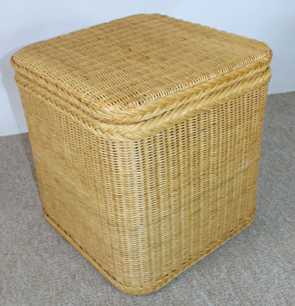 Rattani.de - Rattantruhen / Wäschekörbe