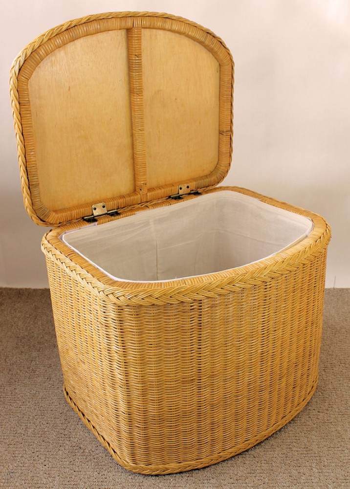 Rattani.de - Rattantruhen / Wäschekörbe