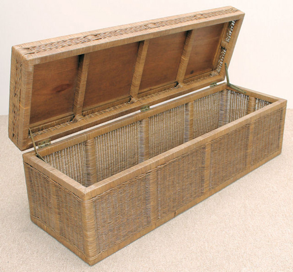 Rattan Betttruhe , Rattantruhe Gr. 140 x 45 cm H 45 cm Fb. cara